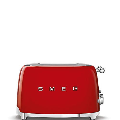SMEG TSF03 Toaster: 4-slice retro toaster, 6 browning levels, wide slots, dual controls, stylish red design.